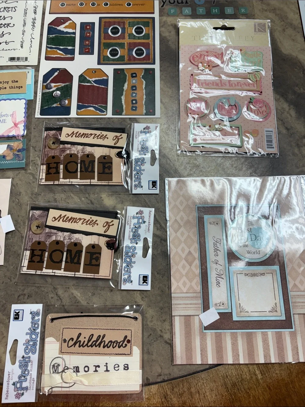 Scrapbooking Embellishments Kit - lot 56